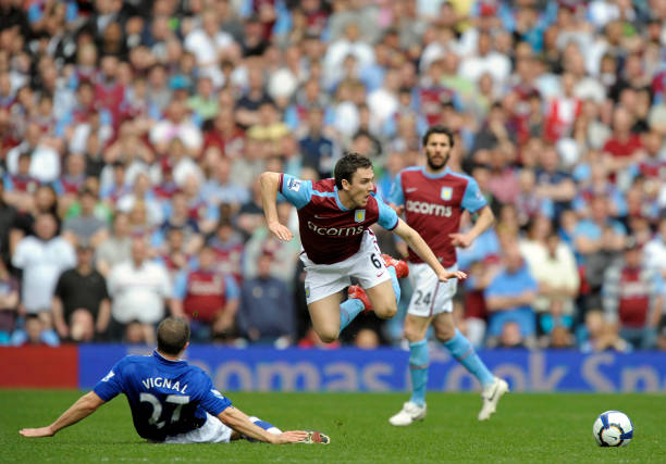 B费传射建 B费传射建